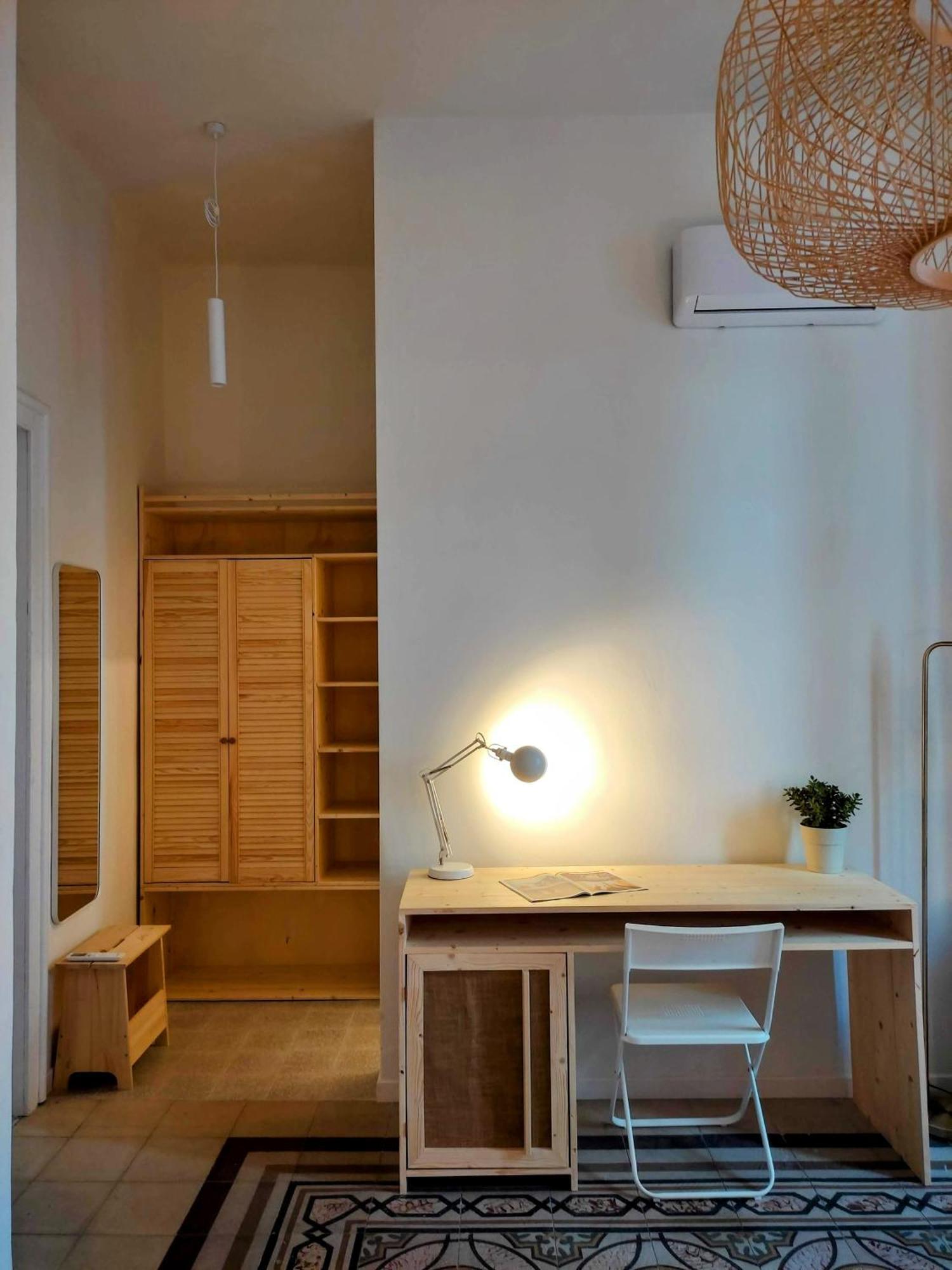 Lostabile Guesthouse & Coworking บารี ภายนอก รูปภาพ
