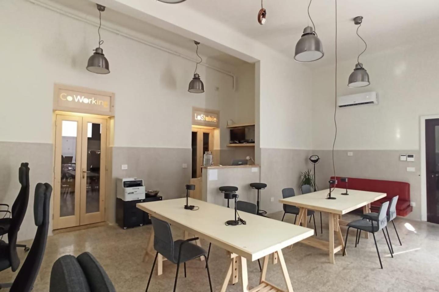 Lostabile Guesthouse & Coworking บารี ภายนอก รูปภาพ