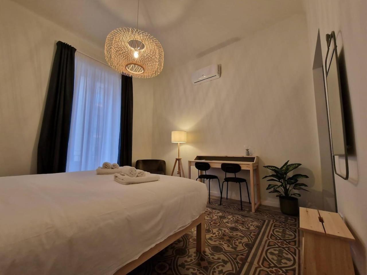 Lostabile Guesthouse & Coworking บารี ภายนอก รูปภาพ
