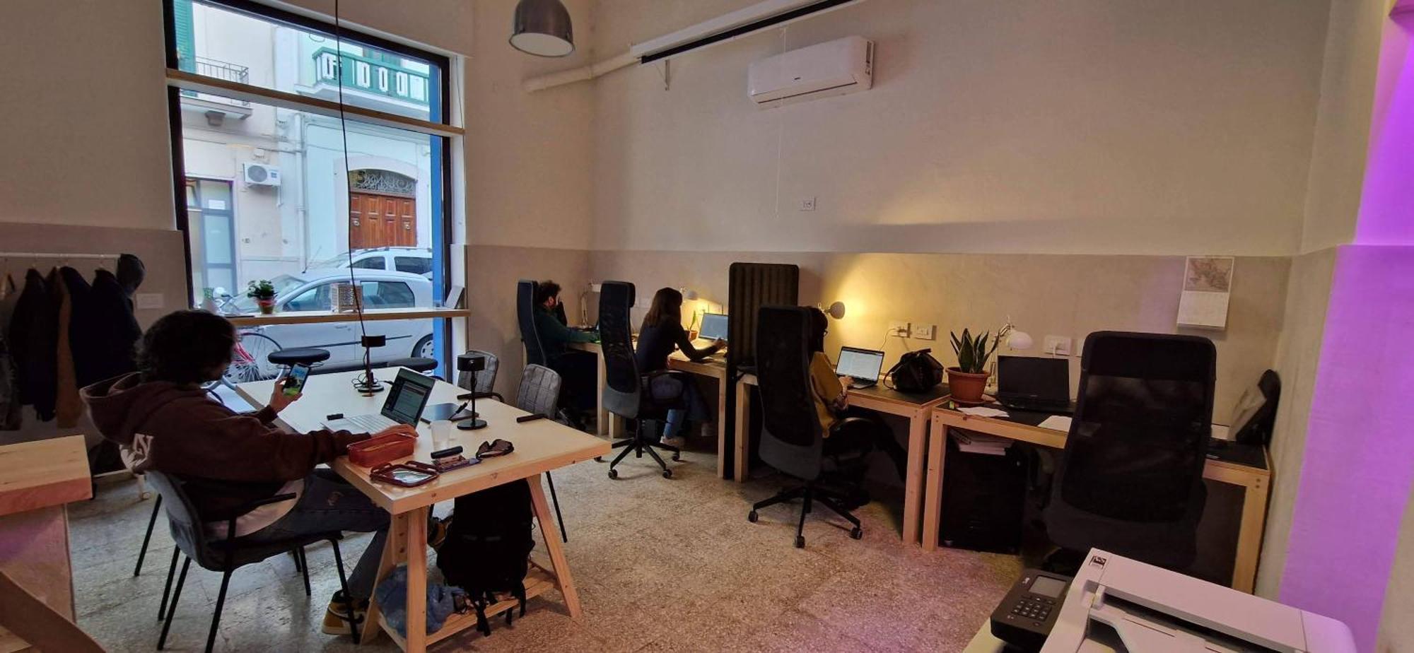 Lostabile Guesthouse & Coworking บารี ภายนอก รูปภาพ